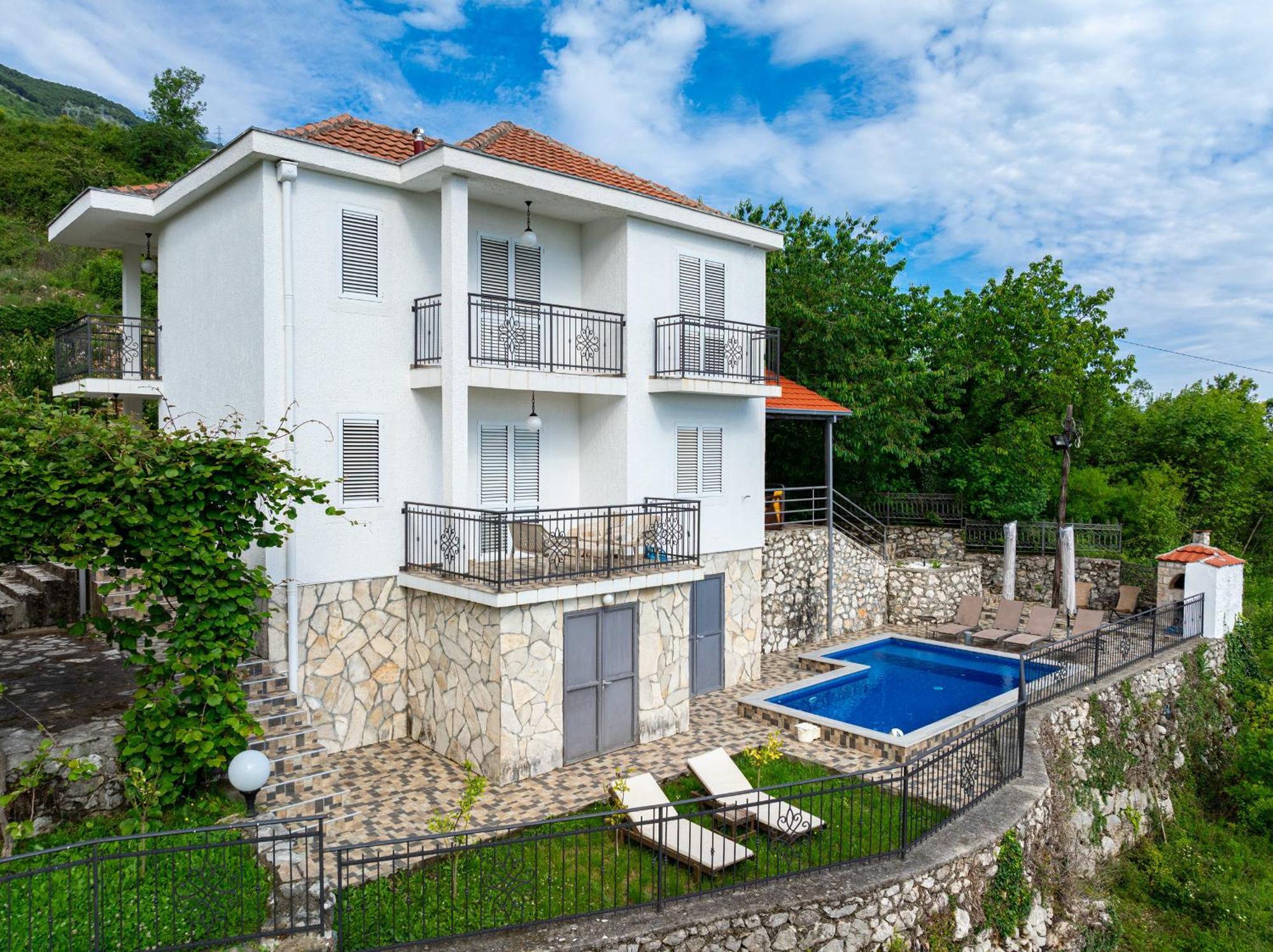 Villa Tranquila Budva Buitenkant foto